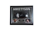 Mike Tyson Premium Frame – Museum Quality - Bokshandschoen, Nieuw