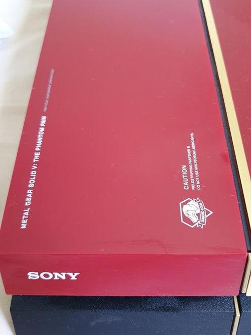 Sony - Playstation 4 (PS4) - Limited Edition Metal Gear, Spelcomputers en Games, Spelcomputers | Overige Accessoires