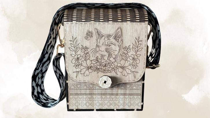 Schouder tas van hout, Kleding | Dames, Overige Dameskleding, Nieuw, Verzenden