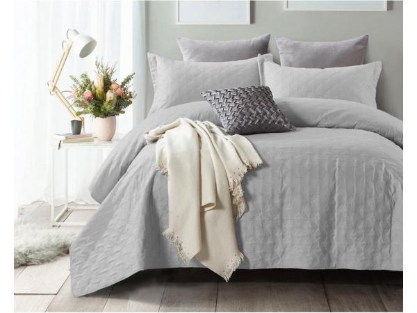 Veiling - Sleeptime Bedsprei Chrone - 260 x 250 + 2 kussensl, Huis en Inrichting, Slaapkamer | Beddengoed