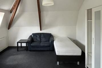 Kamer Pathmossingel in Enschede beschikbaar voor biedingen