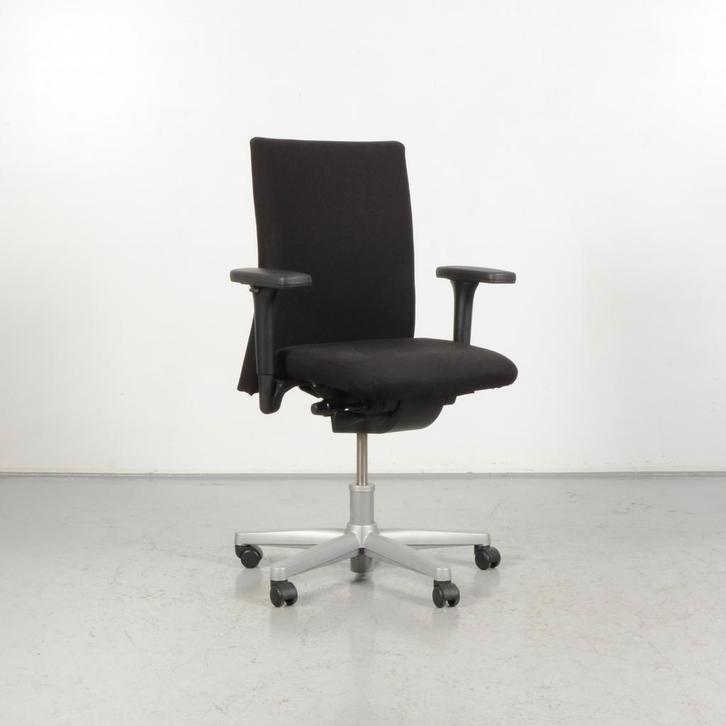 Bureaustoel Haworth Comforto D5585 - Zwart - 4D armleggers -, Zakelijke goederen, Kantoor en Winkelinrichting | Kantoormeubilair en Inrichting