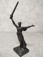 Beeldje - Motherland - Volgograd - 25 cm - Silumin USSR