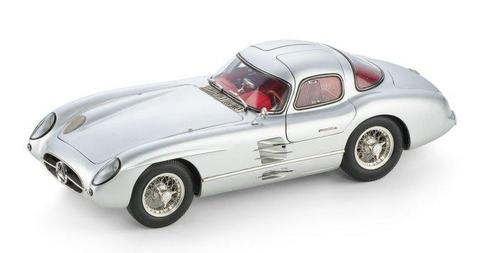 CMC 1:18 - Modelauto - CMC Mercedes-Benz 300 SLR Coupé -, Hobby en Vrije tijd, Modelauto's | 1:5 tot 1:12