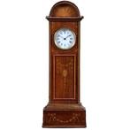 Miniatuur staand Horloge Engels ca1875 in mahonie met inleg, Antiek en Kunst, Ophalen of Verzenden