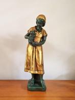 Gebroeders van Paridon - sculptuur, Jonge vrouw met poes -