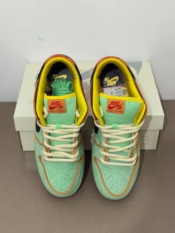 Nike - Dunk Low - Rodeo Tourmaline - Sneakers - Maat: EU beschikbaar voor biedingen