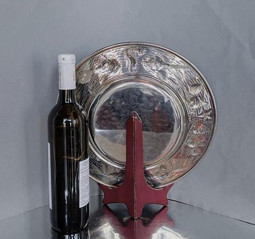 Seahorses and Tropical Fish Sea Food Serving - Schotel -, Antiek en Kunst, Antiek | Goud en Zilver