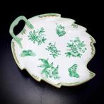 Herend - Leaf Shape Plate/Bowl (24 cm) - Queen Victoria