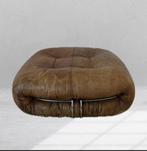 Cassina - Tobia Scarpa, Afra Scarpa - Voetenbank - Lamsvel -