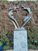 Bronzen Liefdespaar Sculptuur - Tuinbeeld - Tuinkunst, Tuin en Terras, Verzenden, Nieuw, Metaal, Abstract beeld