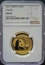 Gouden China Panda 1/2 oz 2011 MS69 NGC (POP 205/97), Postzegels en Munten, Munten | Azië, Goud, Oost-Azië, Losse munt, Verzenden