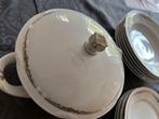 Tafelservies (12) - Aardewerk, Antiek en Kunst, Antiek | Keukenbenodigdheden