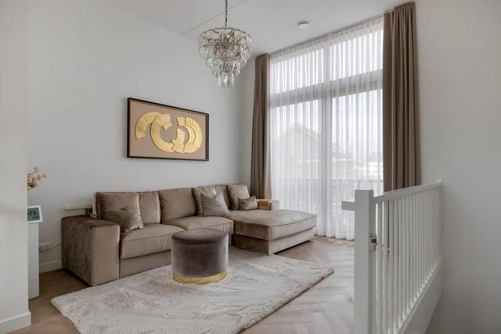 Te huur: Huis Zwembaan in Vlaardingen, Huizen en Kamers, Huizen te huur, Zuid-Holland