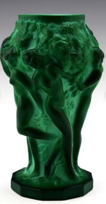 Curt Schlevogt, Lalique - F. Pazourek, H. Hoffman - Vaas (2), Antiek en Kunst, Antiek | Glas en Kristal