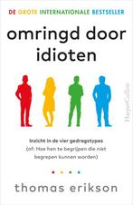 Omringd door idioten 9789402710236, Zo goed als nieuw