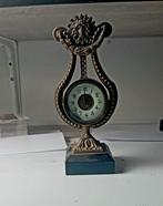 Wekker - staande klok - kopee ijzer brons - 1990-2000
