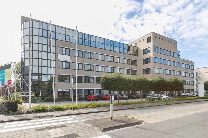 Kantoorruimte in Regus Martini, Zakelijke goederen, Bedrijfs Onroerend goed