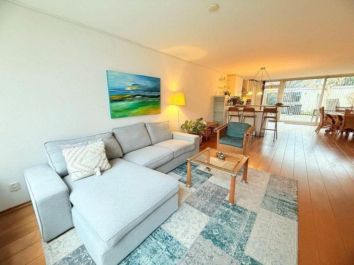 Huis te huur/Expat Rentals aan Leopoldlaan in Uith..., Huizen en Kamers, Huizen te huur, Noord-Holland, Tussenwoning