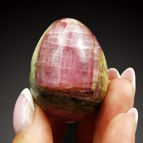 TOERMALIJN Rubelliet EI met KWARTS Kristal - Hoogte: 5 cm -, Verzamelen, Mineralen en Fossielen