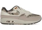 Nike Air Max 1 Snakeskin Light Orewood - Maat 41 EU, Kleding | Heren, Schoenen, Ophalen of Verzenden, Nieuw, Nike