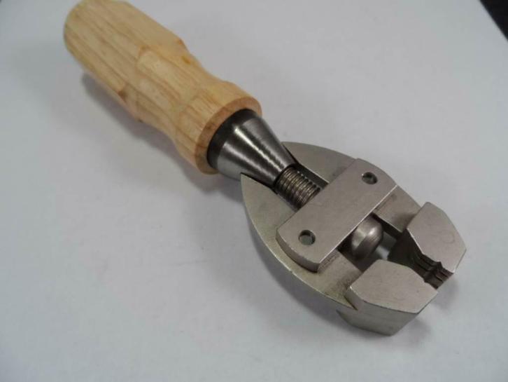 Handklem met schroefsluiting, Hobby en Vrije tijd, Modelbouw | Overige, Verzenden