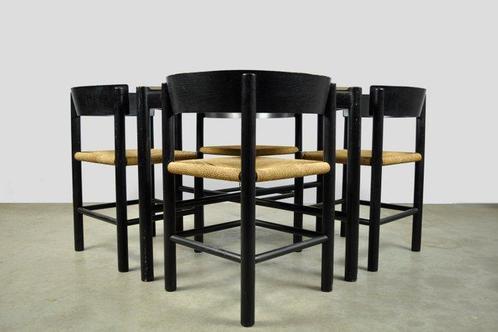 Fritz Hansen - Mogens Lassen - Eettafel (5) - wood -, Antiek en Kunst, Kunst | Designobjecten