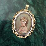 Vintage bicolor gouden hanger/broche met geschilderd portret, Ophalen of Verzenden, Gebruikt, Goud, Overige merken