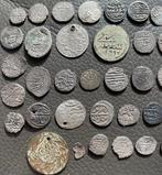 Ottomaanse Rijk, Turkije. Sultan Murad I - Mahmud II. Lot of, Postzegels en Munten