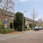 huis in Zaandam gevonden voor €450,- pm, Huizen en Kamers, Garages en Parkeerplaatsen