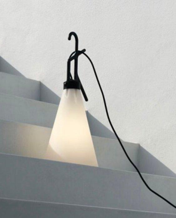 Flos - Konstantin Grcic - Lamp - Noodsignaal - Polipropilene, Antiek en Kunst, Antiek | Lampen