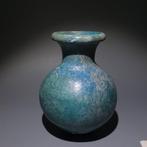 Oud-Egyptisch Faience Bolvormig vaasje. 10 cm hoog. Mooie