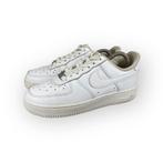 Nike Air Force 1 07 WMNS Triple White - Maat 35.5, Verzenden, Nike, Sneakers of Gympen, Gedragen