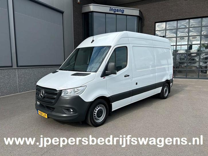 Zakelijke Lease |  Mercedes-Benz Sprinter 314 CDI L2 H2 MBUX, Auto's, Bestelauto's, Onderhoudsboekje, Lease, Zwart, Handgeschakeld