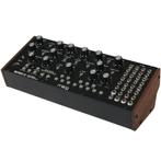 Moog Mother-32 semi-modulaire analoge synthesizer Eurorack