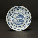 Bord - Porselein - Kangxi karper met draken