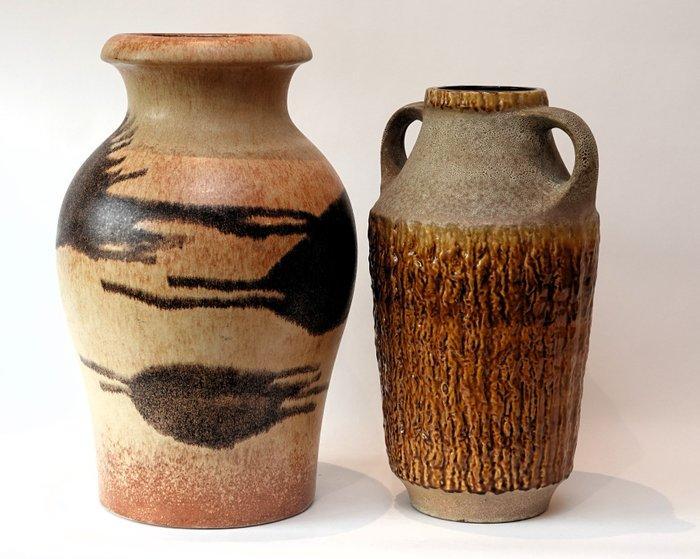 Carstens Tönnieshof en Scheurich - Vaas (2) - H. 40 en 45 c, Antiek en Kunst, Antiek | Glas en Kristal