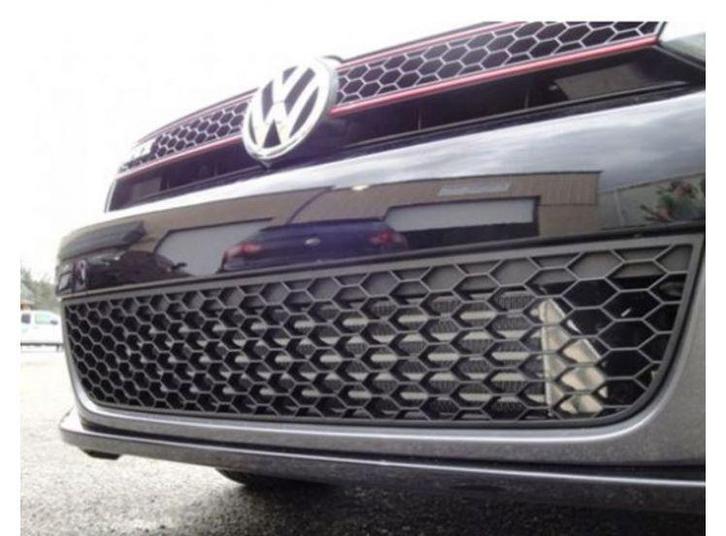 Forge TWINTERCOOLER MK6 VW GOLF 2 LITRE TURBO Artikelnummer:, Auto diversen, Tuning en Styling, Verzenden