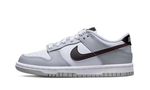 Nike Dunk Low Jackpot GS - maat 38.5 (Sneakers, Schoenen), Kleding | Dames, Schoenen, Sneakers of Gympen, Nieuw, Verzenden