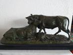 B.C. Zheng (XX) - sculptuur, Koe Met Stier - 46 cm - Brons, Antiek en Kunst, Antiek | Keramiek en Aardewerk