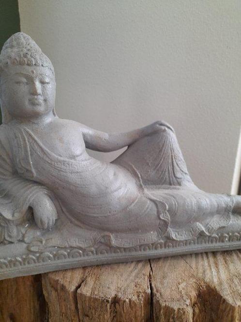 Beeld, Grote liggende stenen Boeddha - 26 cm - Steen, Antiek en Kunst, Kunst | Designobjecten