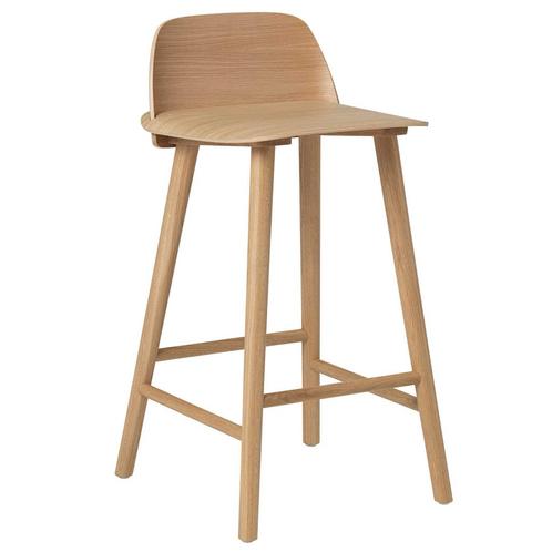 26% Korting | Muuto Nerd Barkruk, Huis en Inrichting, Barkrukken, Zo goed als nieuw, Hout, Minder dan 30 cm, Verzenden