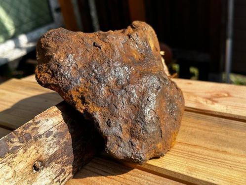 Muonionalusta ijzermeteoriet - Hoogte: 5 cm - Breedte: 19 cm, Verzamelen, Mineralen en Fossielen