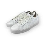 adidas Sleek Triple White - Maat 37.5, Gedragen, Sneakers of Gympen, Adidas, Verzenden
