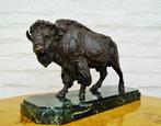 naar Léon Mignon (1847-1898) - sculptuur, Grote bronzen, Antiek en Kunst, Antiek | Keramiek en Aardewerk