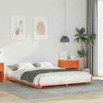 vidaXL Bedframe Wasbruin 140 x 220 cm Massief grenenhout, Huis en Inrichting, Slaapkamer | Bedden, Verzenden, Nieuw, Bruin, Hout