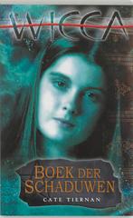 Boek der schaduwen / Wicca / 1 9789022537473 Cate Tiernan, Verzenden, Gelezen, Cate Tiernan