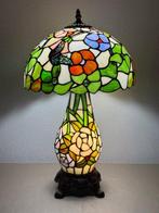 Tiffany tafellamp Studio style Butterfly Aurora Flora met