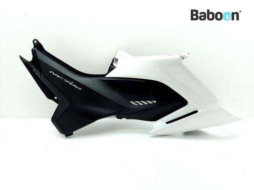Zijkuipdeel Rechts Honda NC 700 X 2012-2013 (NC700X), Motoren, Onderdelen | Honda, Gebruikt, Verzenden