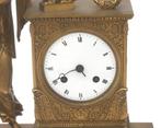 Een verguld bronzen schouwpendule, Frankrijk, ca. 1830, Antiek en Kunst, Antiek | Klokken